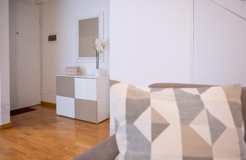 San Donato Apartment | Fregoli Loft 22