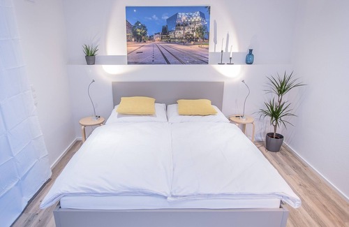Bruhl-Guterbahnhof Apartment | Freiburger-ferienwohnung