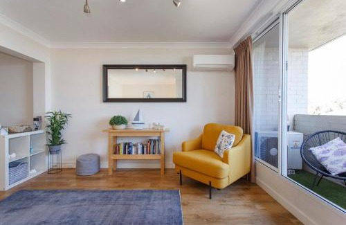 Fremantle Apartment | Fremantle Sunset Studio Rottnest Island Views