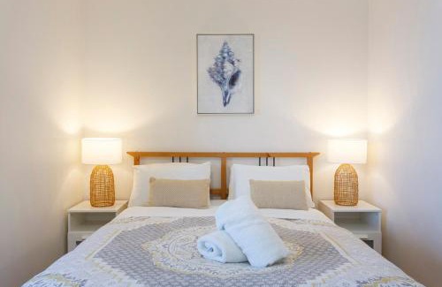 Fremantle Apartment | Fremantle Sunset Studio Rottnest Island Views