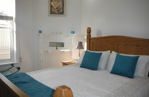Minlacowie House | French Provincial accommodation in the heart of Yorke Peninsula