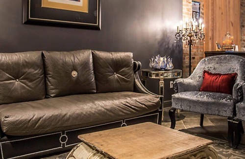 Central Business District Hotel | French Quarter Prime 1BR Villa in heart of NOLA