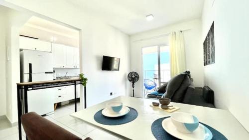 Caicara Apartment | Frente Mar, Sacada Gourmet e Garagem
