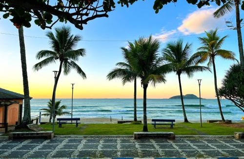 Tombo Apartment | FRENTE PRO MAR - B - Praia do Tombo - Beachfront