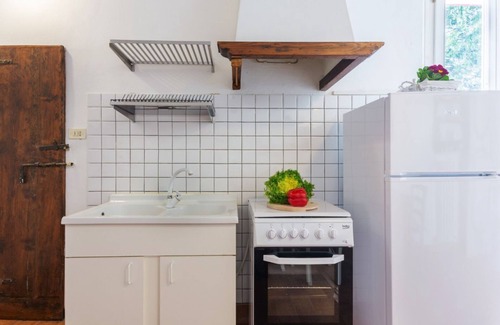 Ferrara Historic Centre Apartment | Frescobaldi Aparments! At Francis' house