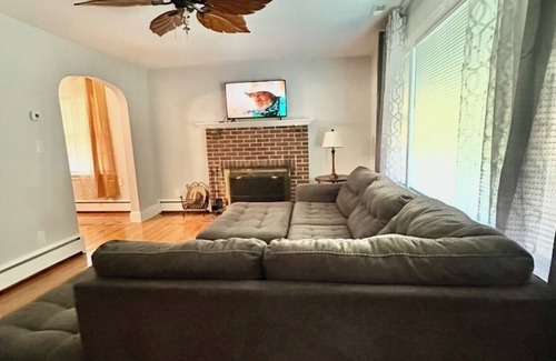 Bayview House | Fresh and clean newly renovated residential home