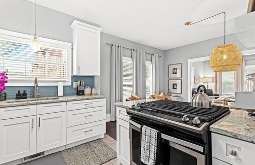 Royal Oak House | Fresh, Contemporary 2BR Home in Downtown Royal Oak