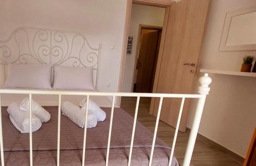 Polichrono Apartment | Fresh