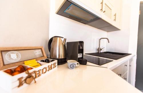 Platis Gialos Apartment | Fresh renovated maisonette close to the beach