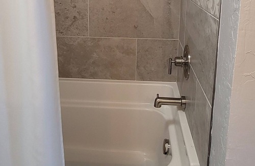 Darby House | Freshly remodeled 3-bedroom home