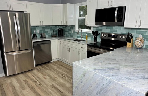 Bella Vista House | Freshly remodeled 3 Bedroom close to MTB trails and town