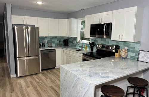 Bella Vista House | Freshly remodeled 3 Bedroom close to MTB trails and town