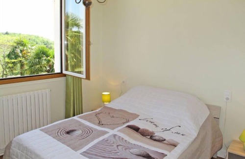 Altillac House | Freyssignes by Interhome