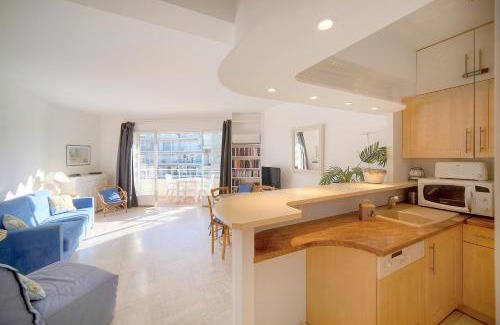 Pointe Croisette Apartment | FRGK "Marly Croisette face mer"