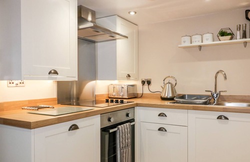 Pillaton House | FRIARS REST, pet friendly, character holiday cottage in Callington