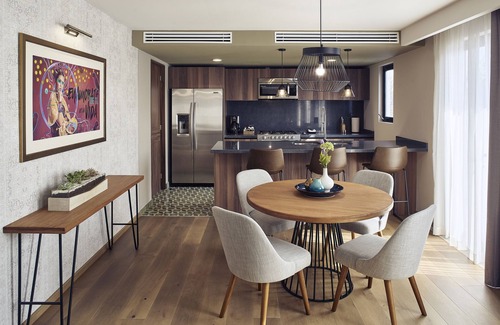 La Condesa Apartment | Frida Boutique Stays by Viadora