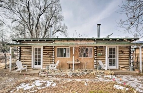 San Cristobal Cabin | FRIEDA LAWERENCE