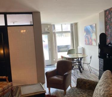 Zaandam Apartment | Friend zone