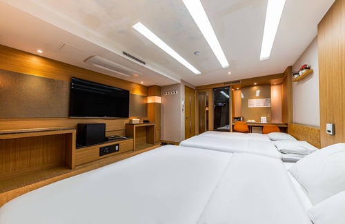 Dongseon-dong Hotel | Friendly DH Naissance Hotel by Mindrum Group