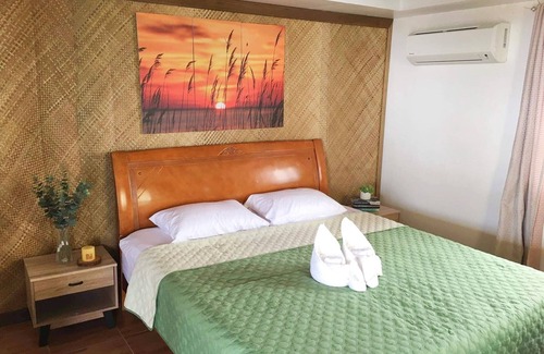 Talisay Bed & Breakfast | Friendly room for 2 people with breakfast