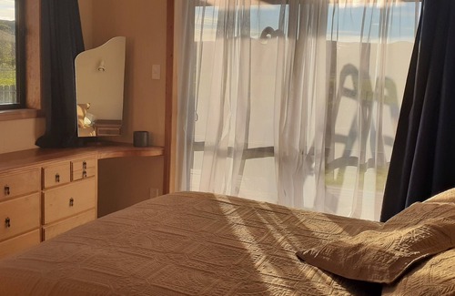 Raukawa House | Friendly Rural Retreat