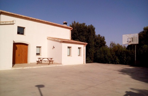 Sa Pobla Ski Chalet | Friendly villa with private pool, wifi connection, barbecue and mountain views