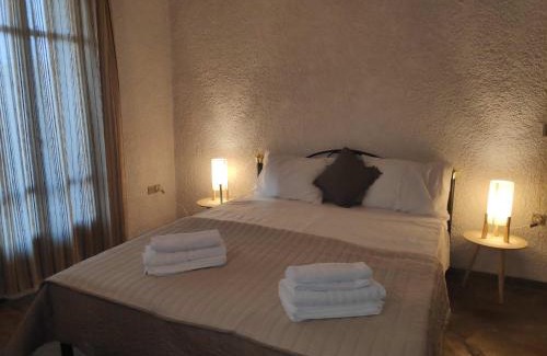 Chalcis House | Friends/Family Relaxing country house, Chalkida