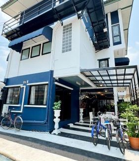 Sanam Pao House | FRIENDS@SaiLom