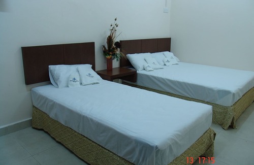 Historic George Town Hotel | Friendship Motel