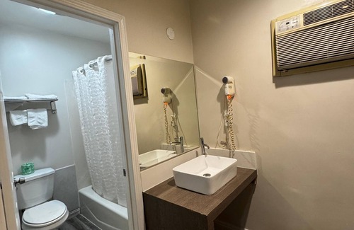 Mid City Hotel | Friendship Motor Inn