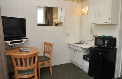 Old Orchard Beach Hotel | Friendship Oceanfront Suites