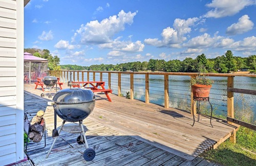 Friendship Apartment | Friendship Studio, Near Lakefront Beaches!