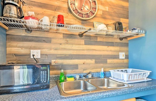 Friendship Apartment | Friendship Studio, Near Lakefront Beaches!