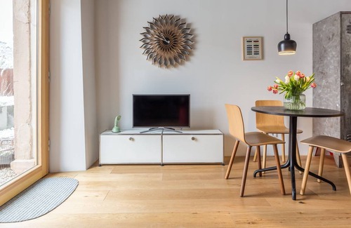 Gundelfingen Apartment | FRIZ 3, Boutique-Apartment in historischer Scheune