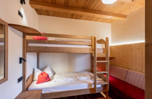 Sant'Andrea in Monte Apartment | Froetscherhof, Urlaub auf dem Bio-Bauernhof in Brixen, Appartments