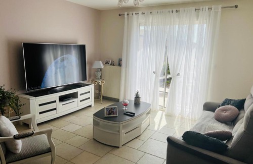La Suze-sur-Sarthe House | Froger