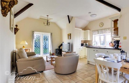 Dorchester House | Frome Lodge House