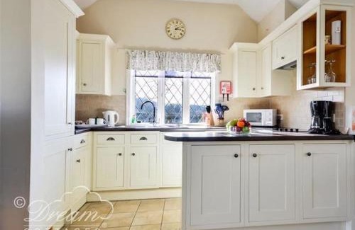 Dorchester House | Frome Lodge House
