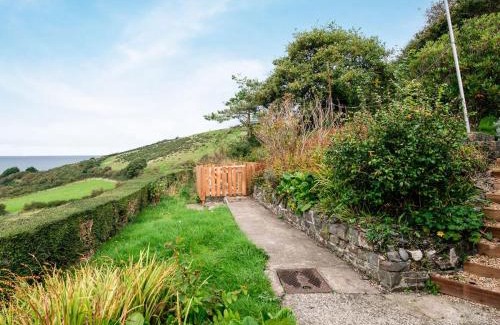 Aberaeron House | Frondeg