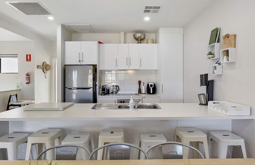 Normanville Apartment | Front 9 then Dine - 3/61 St Andrews Boulevard