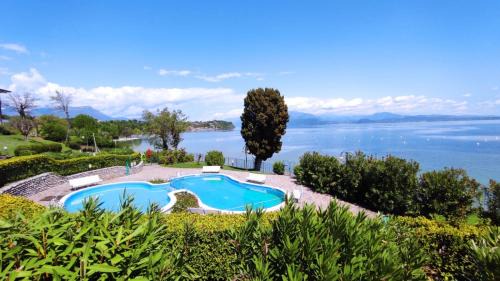 Solarolo Apartment | Front Lake Amazing View