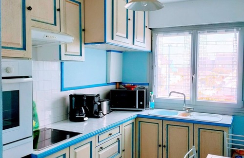 Kerroch Apartment | front of sea