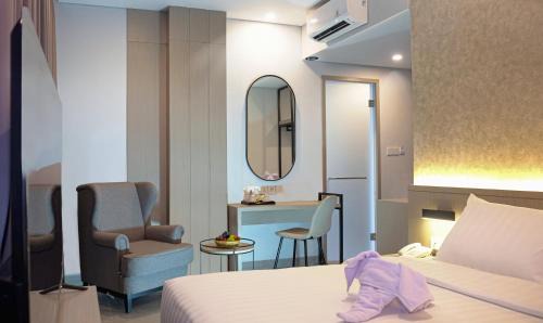 Jakarta Hotel | Front One Boutique Hotel Taman Anggrek
