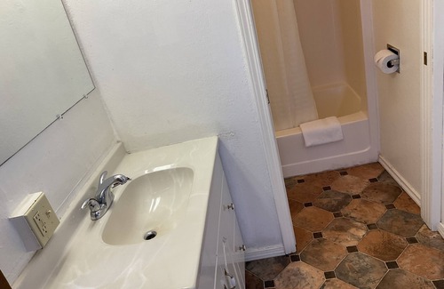 Crescent City Hotel | Front Street Inn
