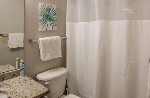 North Shore Apartment | FRONTDESK 300 Heinz St Apts Pittsburgh