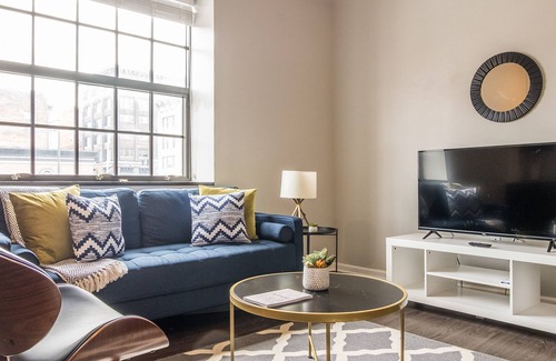 Downtown Kansas City Apartment | FRONTDESK 915 Broadway Apts Downtown Kansas City