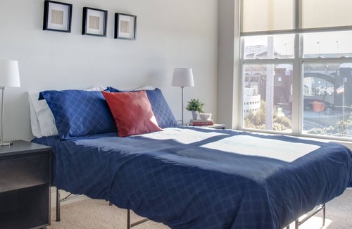 Third Ward Condo | FRONTDESK Circa Uptown Apts Charlotte