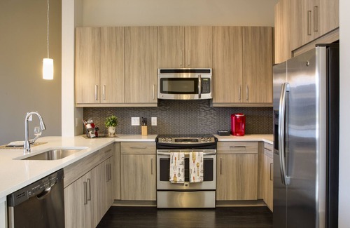 Third Ward Condo | FRONTDESK Circa Uptown Apts Charlotte