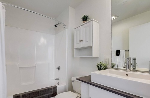Downtown Fort Worth Apartment | FRONTDESK Historic Electric Bldg Apts Downtown Fort Worth