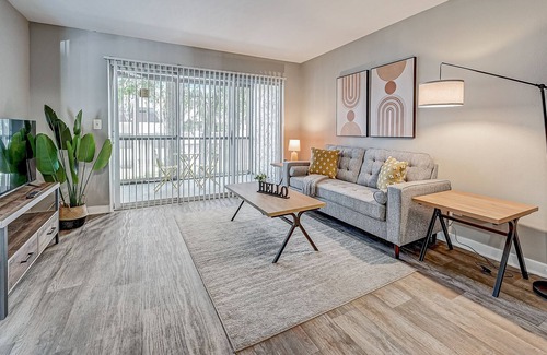 Jacksonville Apartment | FRONTDESK Pier 5350 Apts Woodland Acres Jacksonville